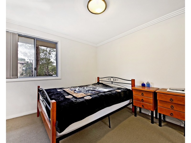 40/100 Kenyons, Merrylands NSW 2160