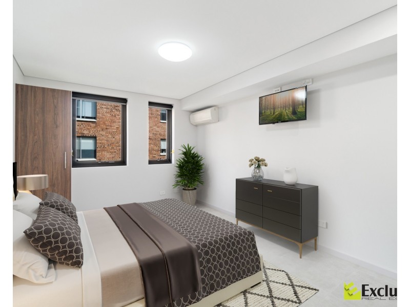 12 Bank Street, Meadowbank NSW 2114