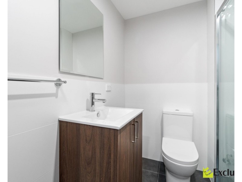 12 Bank Street, Meadowbank NSW 2114