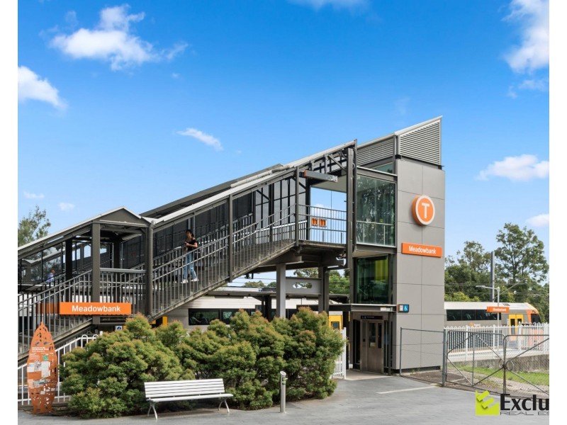 12 Bank Street, Meadowbank NSW 2114