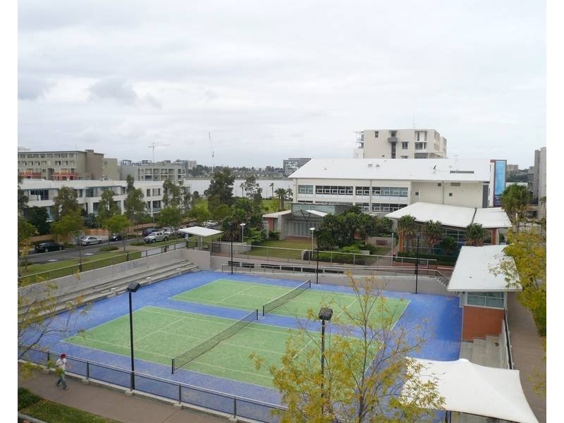 323/4 Stromboli Strait, Wentworth Point NSW 2127
