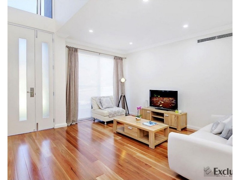 16 Raimonde Road, Eastwood NSW 2122