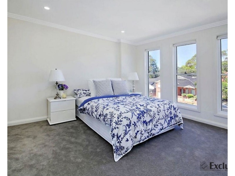 16 Raimonde Road, Eastwood NSW 2122