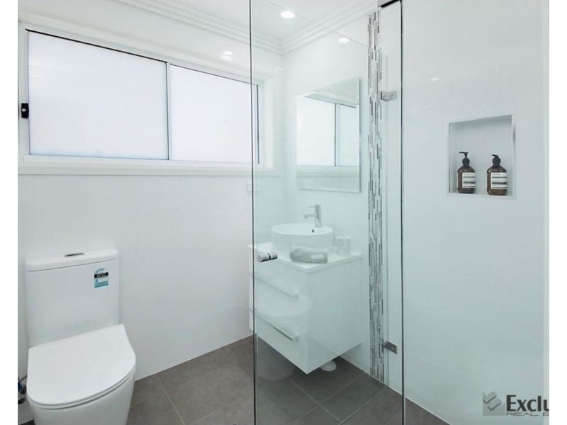 16 Raimonde Road, Eastwood NSW 2122