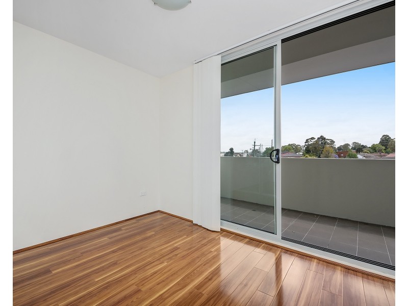 14/29-33 Joyce Street, Pendle Hill NSW 2145