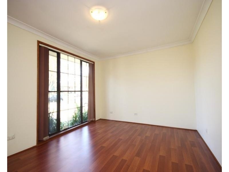 18 Shelley Place, Wetherill Park NSW 2164