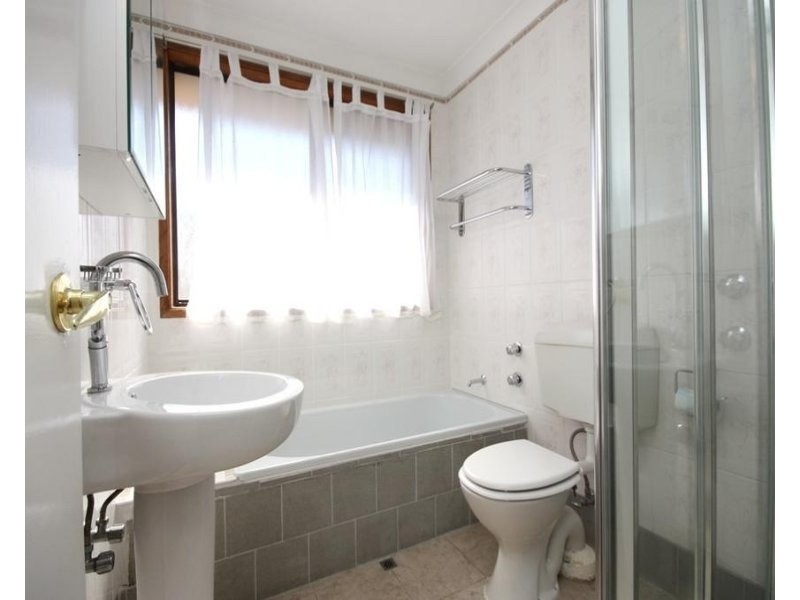 18 Shelley Place, Wetherill Park NSW 2164