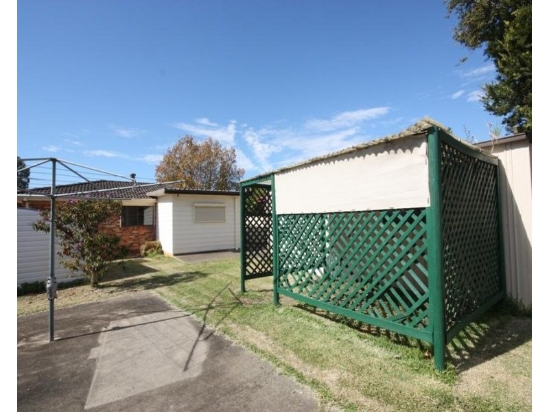 18 Shelley Place, Wetherill Park NSW 2164