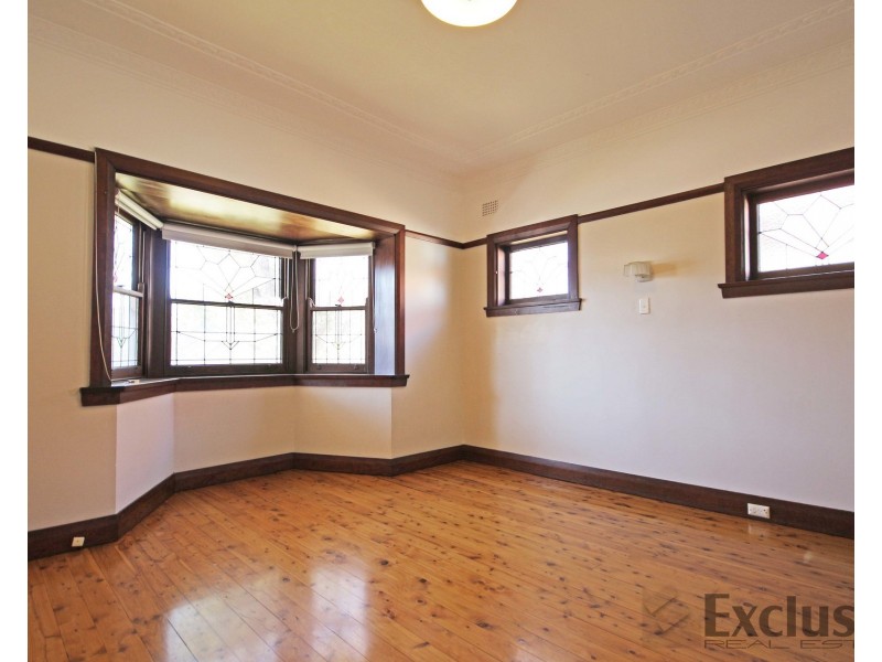 4 Tulloch Avenue, Concord West NSW 2138