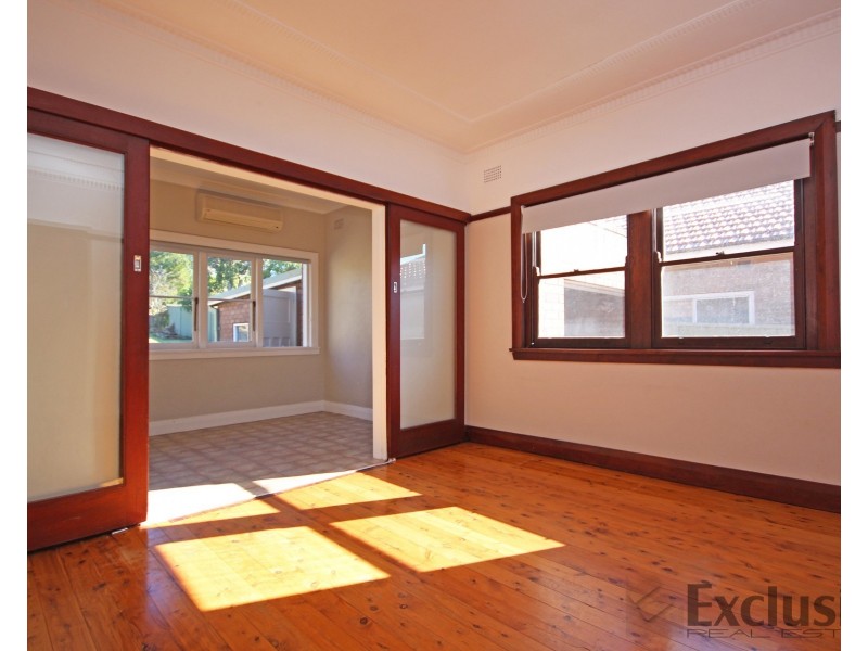 4 Tulloch Avenue, Concord West NSW 2138