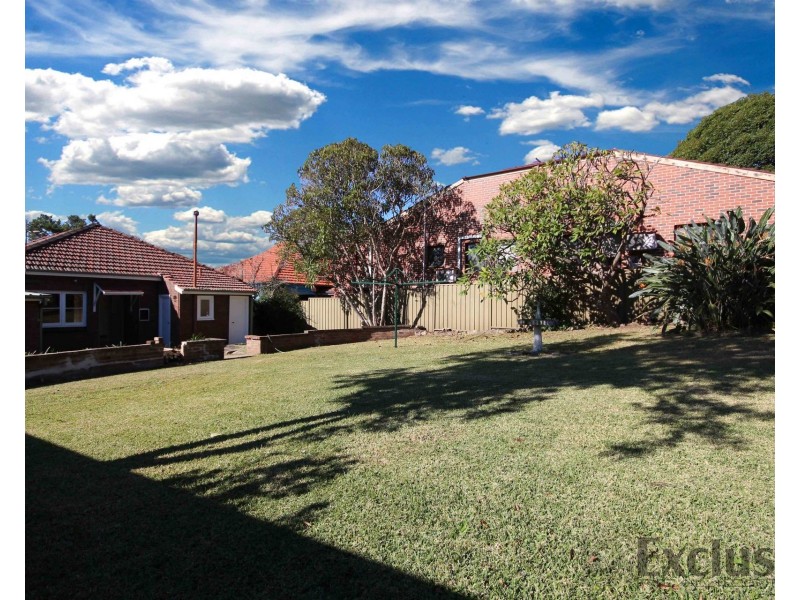 4 Tulloch Avenue, Concord West NSW 2138