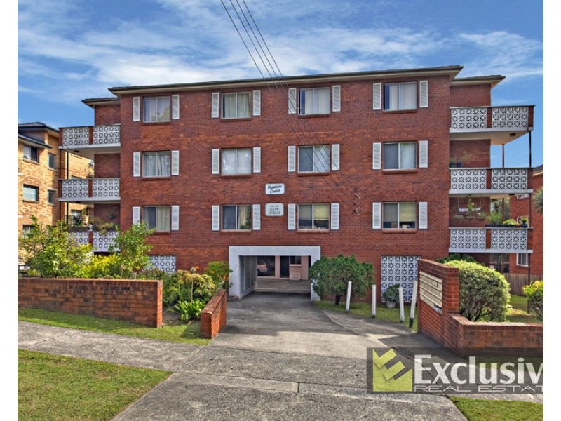 4/18-19 Bank Street, Meadowbank NSW 2114