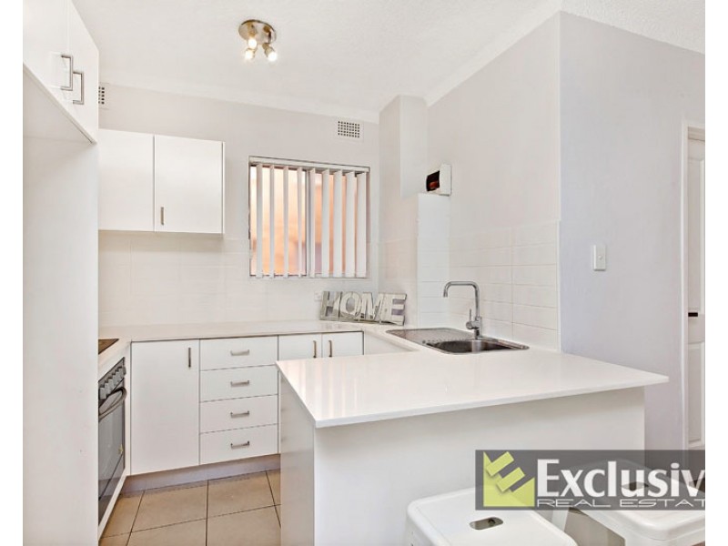 4/18-19 Bank Street, Meadowbank NSW 2114