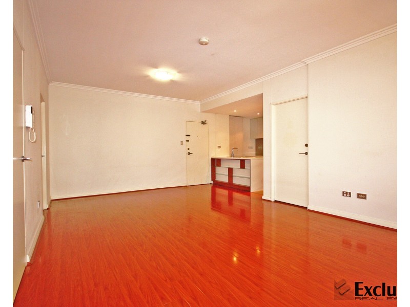 LG04 Build/81  Courallie Avenue, Homebush West NSW 2140