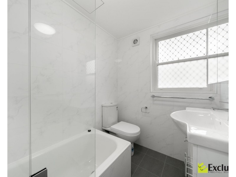 2/49 MacKenzie Street, Leichhardt NSW 2040