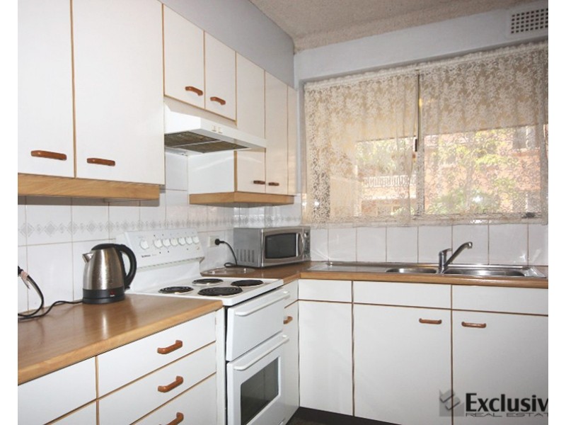 8/15 Manchester Street, Merrylands NSW 2160