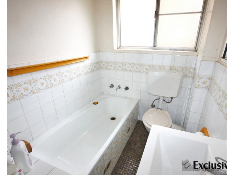 8/15 Manchester Street, Merrylands NSW 2160