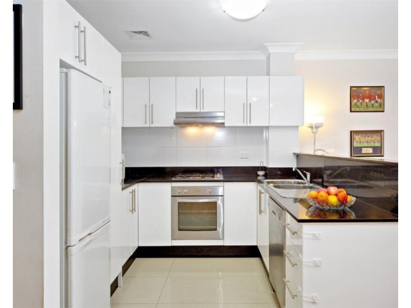 18/14-16 Eastbourne Road, Homebush West NSW 2140