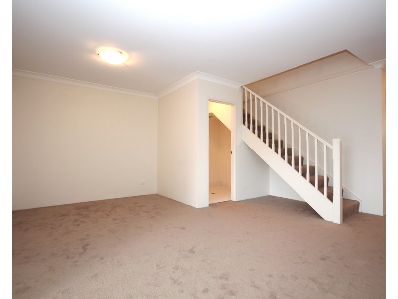 18/14-16 Eastbourne Road, Homebush West NSW 2140