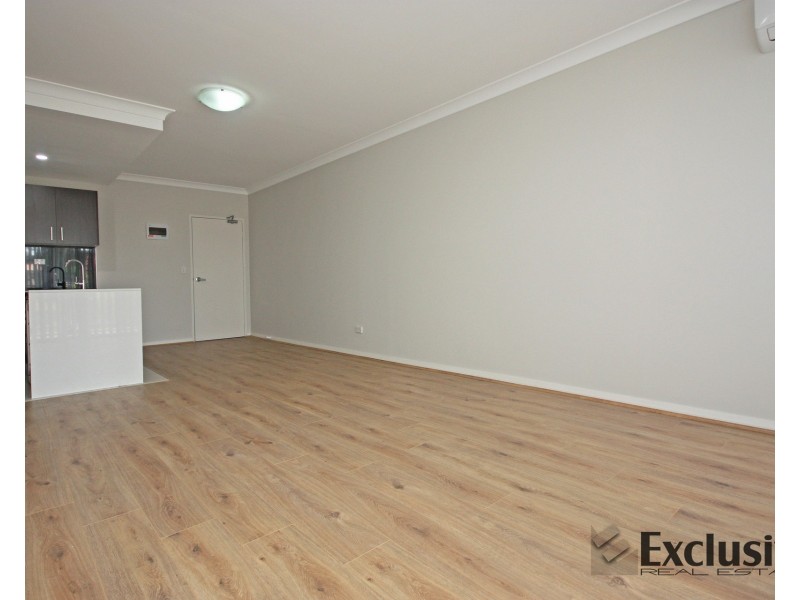 Level 1/A106/8 Myrtle Street, Prospect NSW 2148