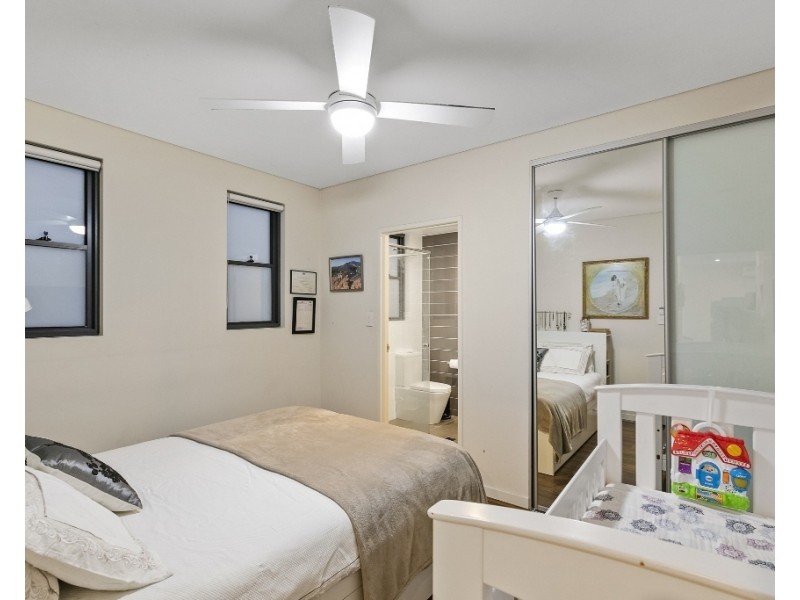 6/51-53 Loftus Crescent, Homebush NSW 2140