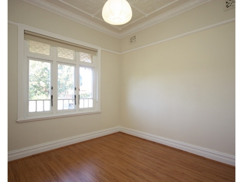 10 Wetherill Street, Ashfield NSW 2131