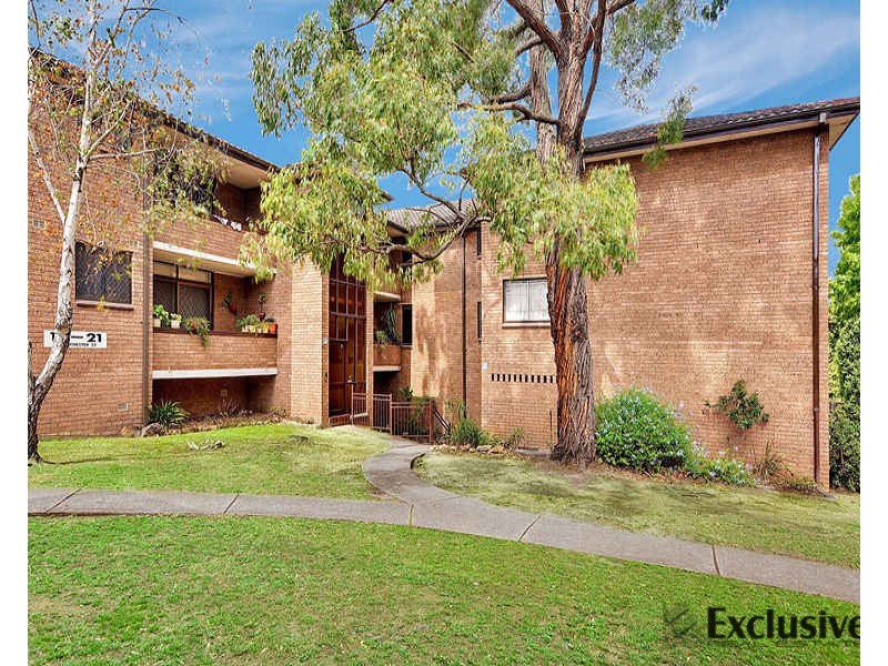 8/15 Manchester Street, Merrylands NSW 2160