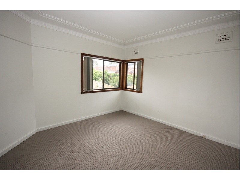 9 Drew Street, Westmead NSW 2145