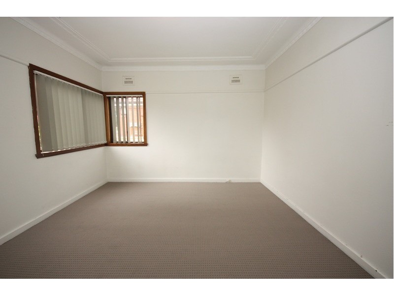 9 Drew Street, Westmead NSW 2145