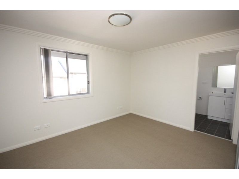100 Kenyons Road, Merrylands NSW 2160