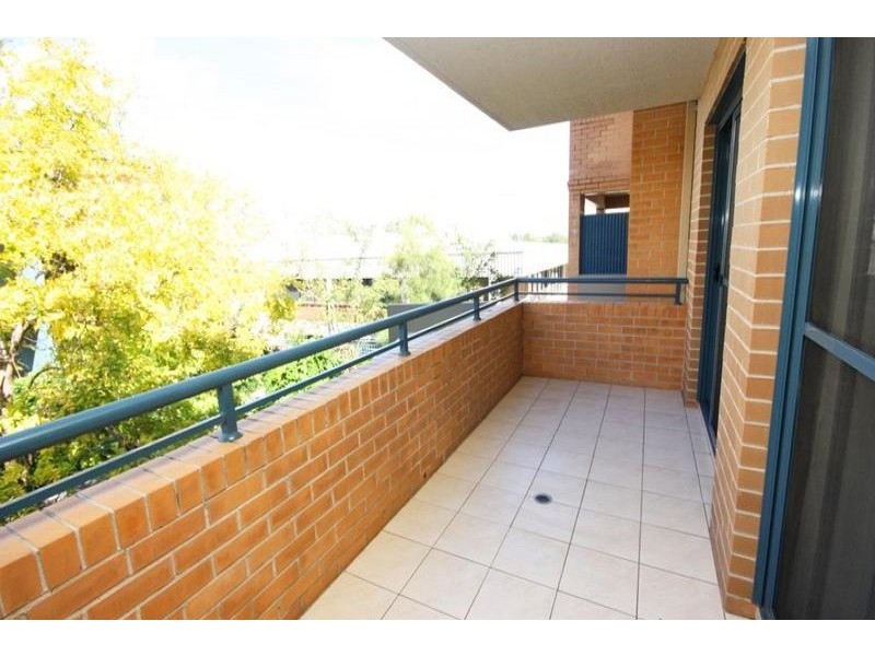 2A Hamilton Street East, North Strathfield NSW 2137