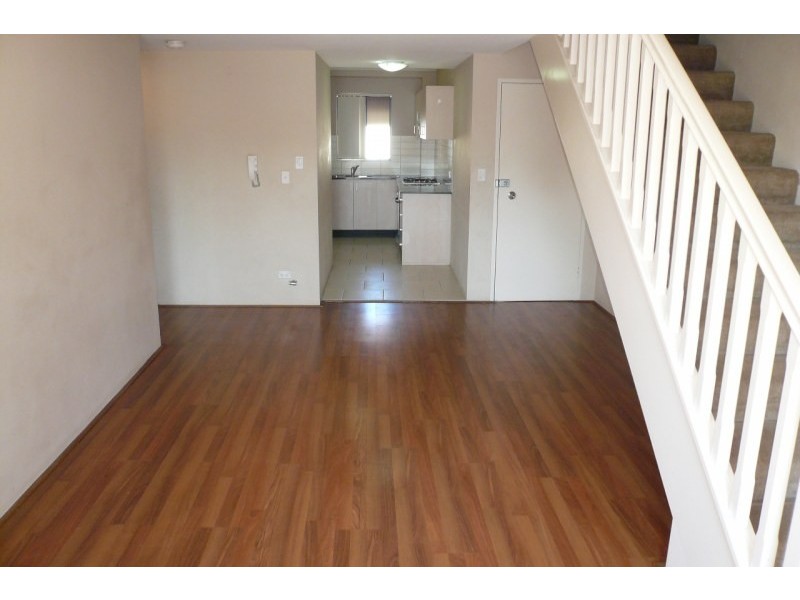 19 Eastbourne Road, Homebush West NSW 2140