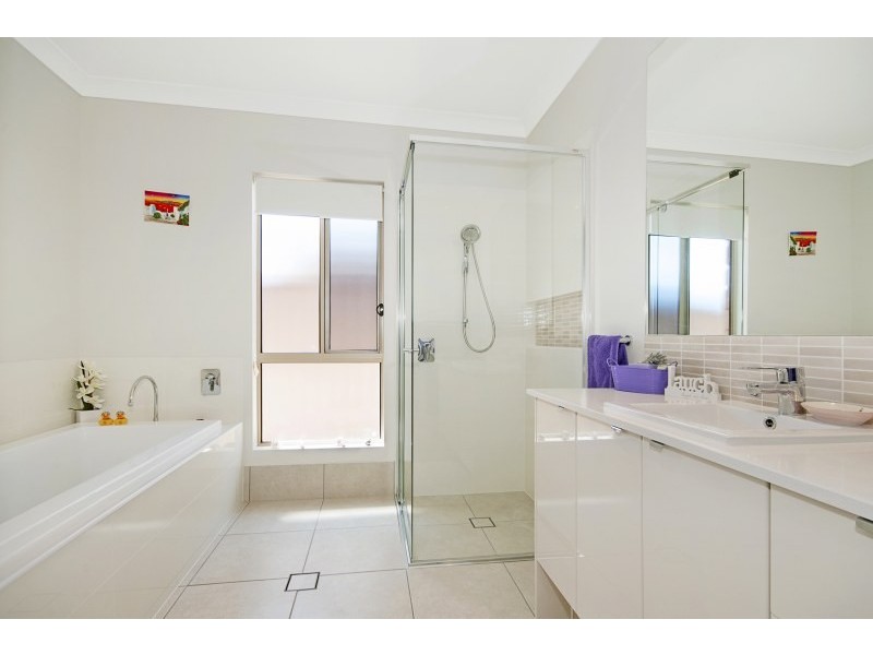 2/2 Palm Place, Evans Head NSW 2473