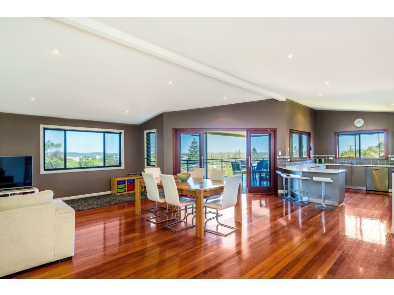 5  Pacific Crescent, Evans Head NSW 2473