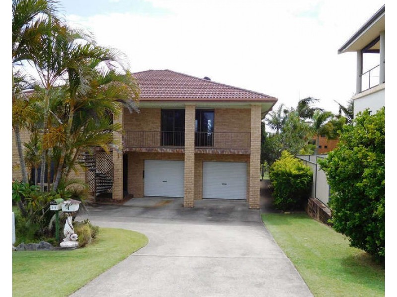 2/4 Wirraway Avenue, Evans Head NSW 2473