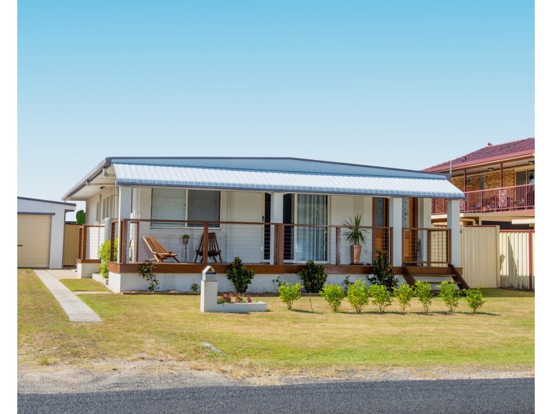 12 Flame Street, Evans Head NSW 2473