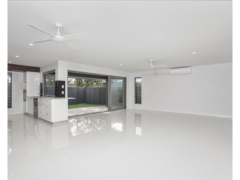 2/4 Cedar Street, Evans Head NSW 2473