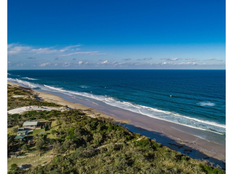 2 Sea View Crescent, Broadwater NSW 2472
