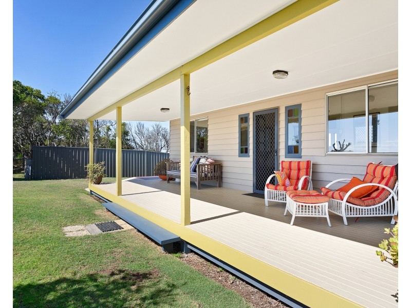 2 Sea View Crescent, Broadwater NSW 2472