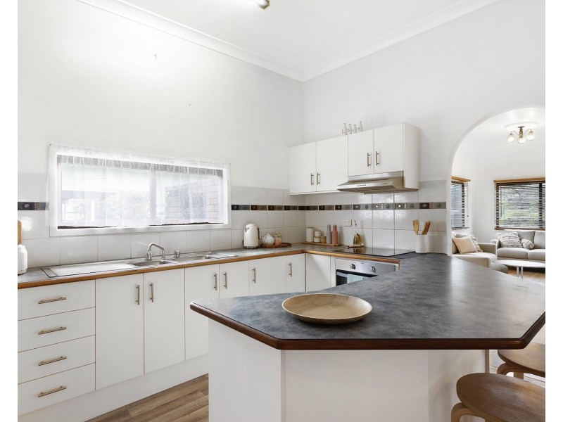 13 Pacific Highway, Broadwater NSW 2472