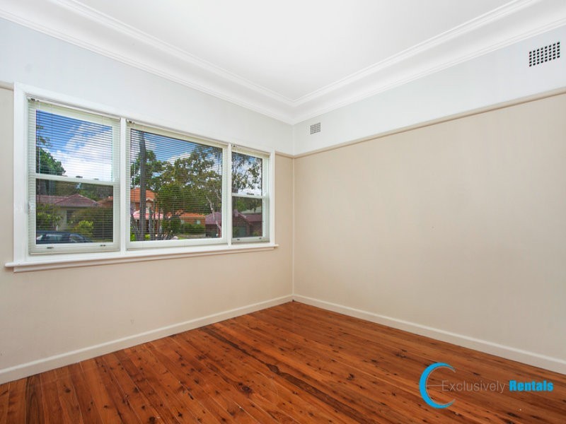 21 Yeramba Avenue, Caringbah NSW 2229