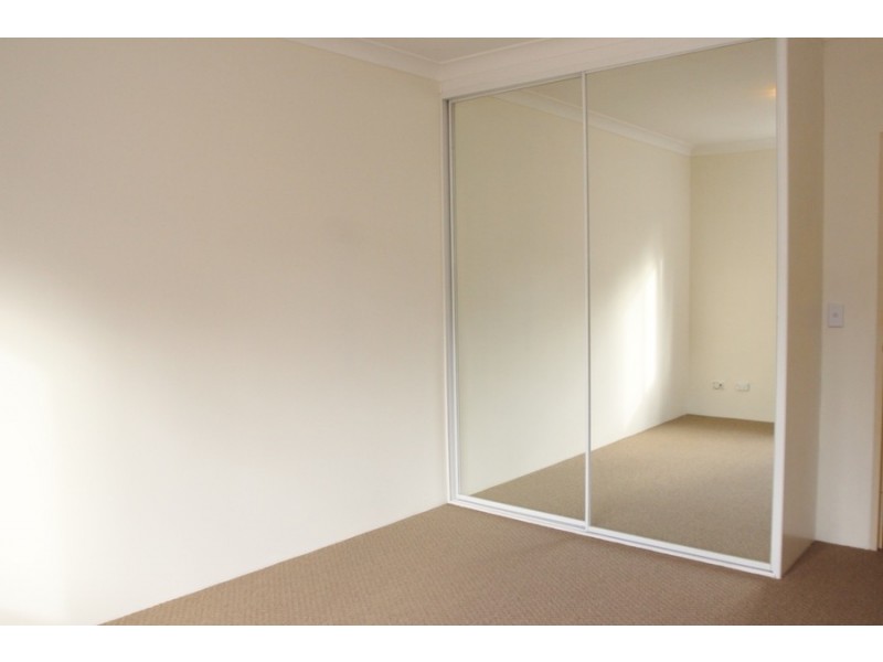 8/13-17 Cook Street, Sutherland NSW 2232