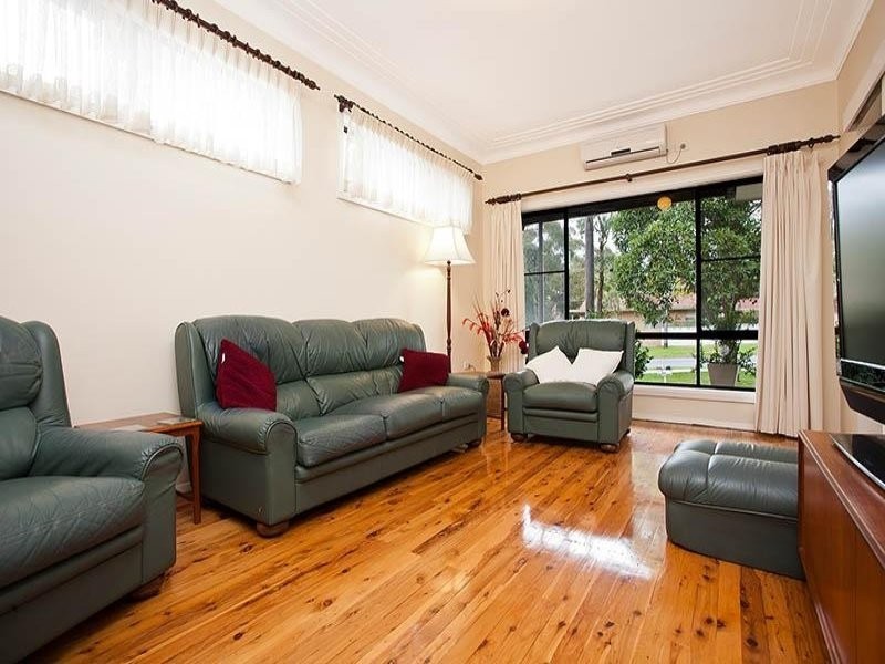 113 Waratah Street, Kirrawee NSW 2232