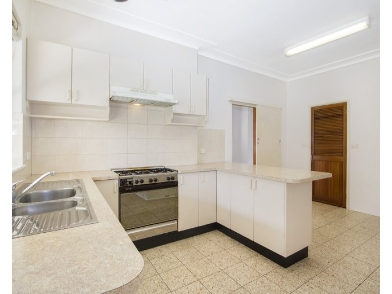 19 Balfour Avenue, Caringbah NSW 2229