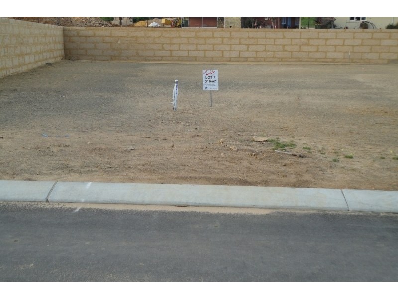 Lot 7,  Apium Mews, Munster WA 6166