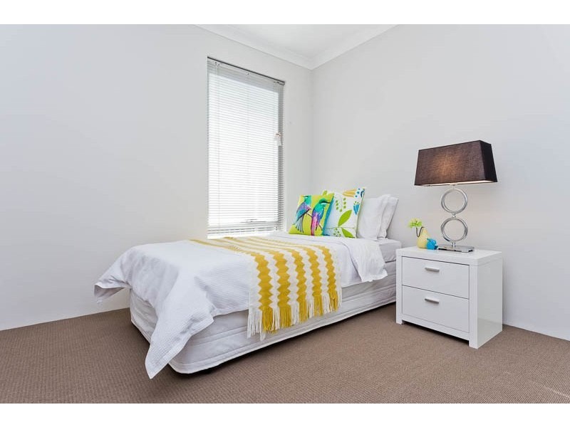 Unit 2/46 Goundrey Drive, Pearsall WA 6065