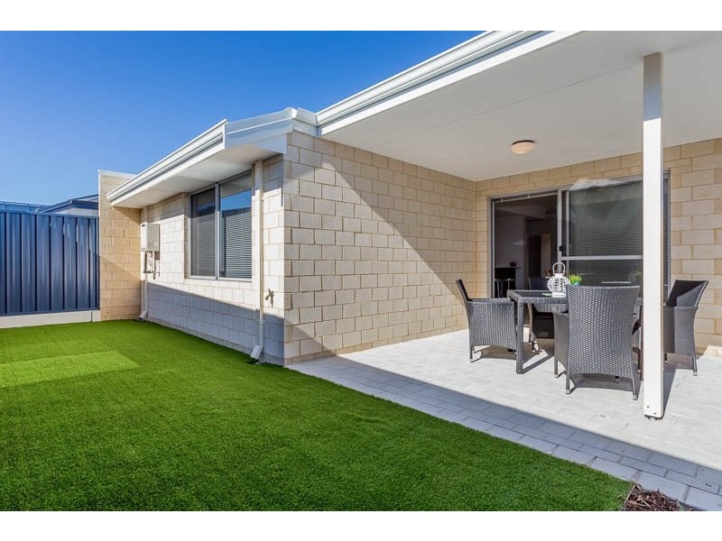 Unit 2/46 Goundrey Drive, Pearsall WA 6065