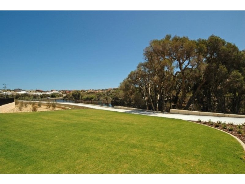 Lot 2, Apium Mews, Munster WA 6166