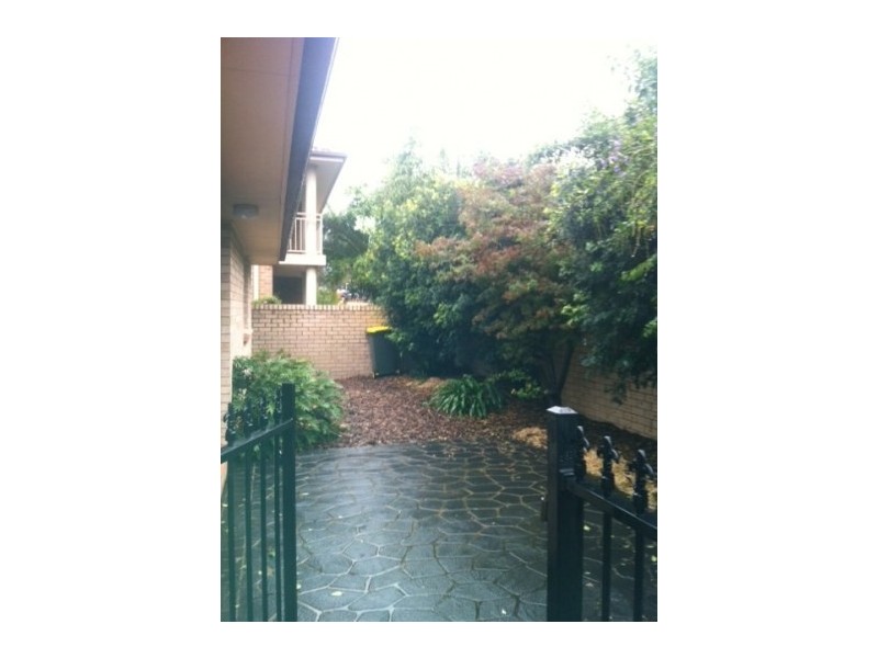21A Gladstone Avenue, Wollongong NSW 2500
