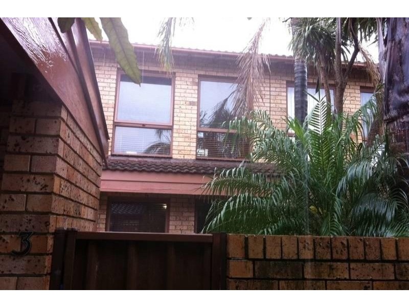 3/9-11 Bruce Road, Fernhill NSW 2519